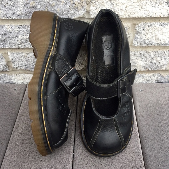 doc martens 90s grunge